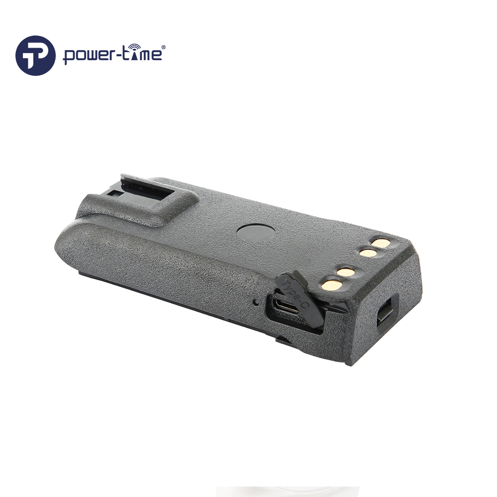 PTM-R7IC Intelligent IP67 Waterproof Battery Pack with a USB-C charging port for Mototrbo R7 R7A radios