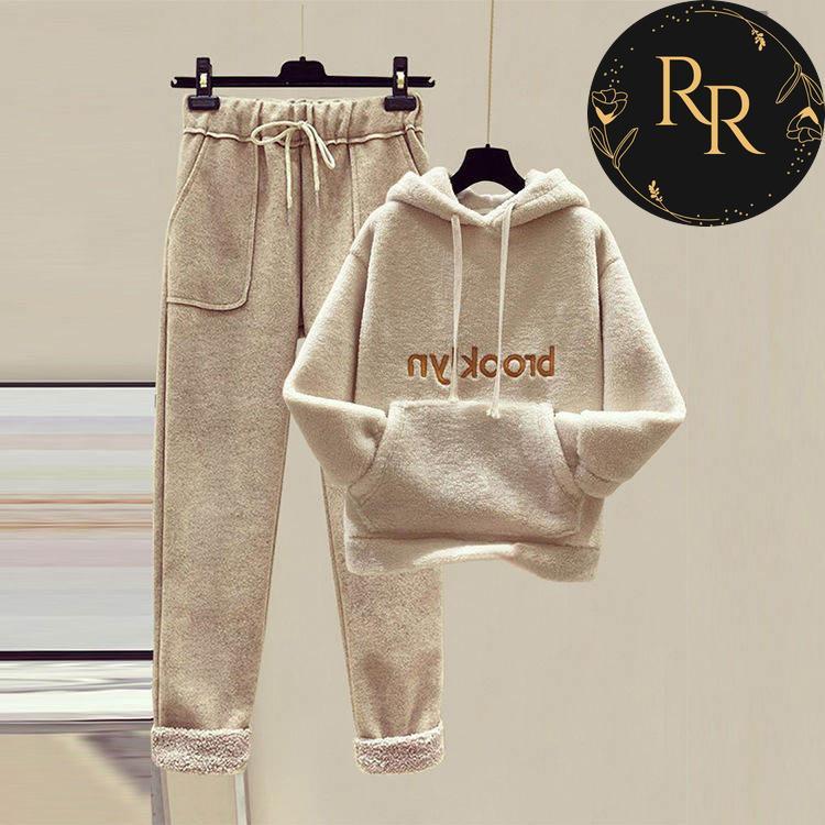 【送料無料】rrstyleレディース 無地フード付きポケット付き刺繍ボウタイセットアップ
