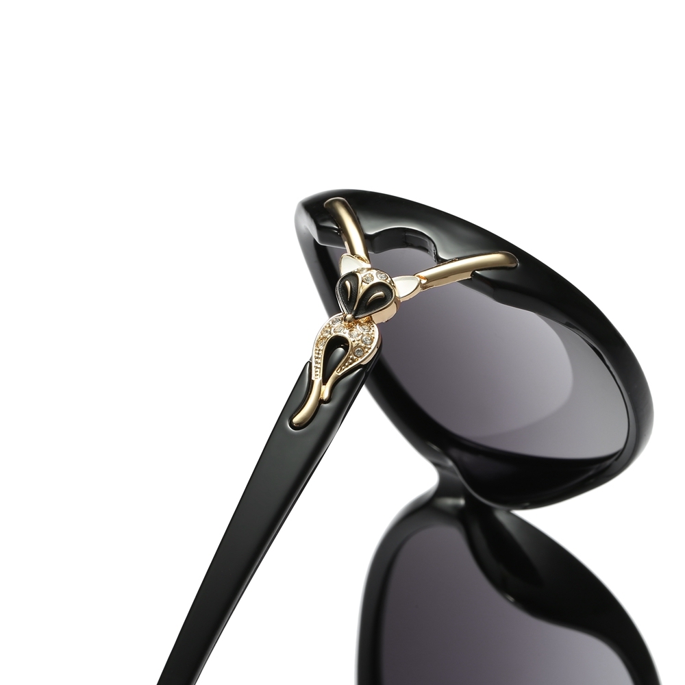 Womens Retro Oval Sunglasses Gradient Polarized Lens Luxury Brand for Ladies Vintage Style Sunglass Fox Head Fork Sun Glasses