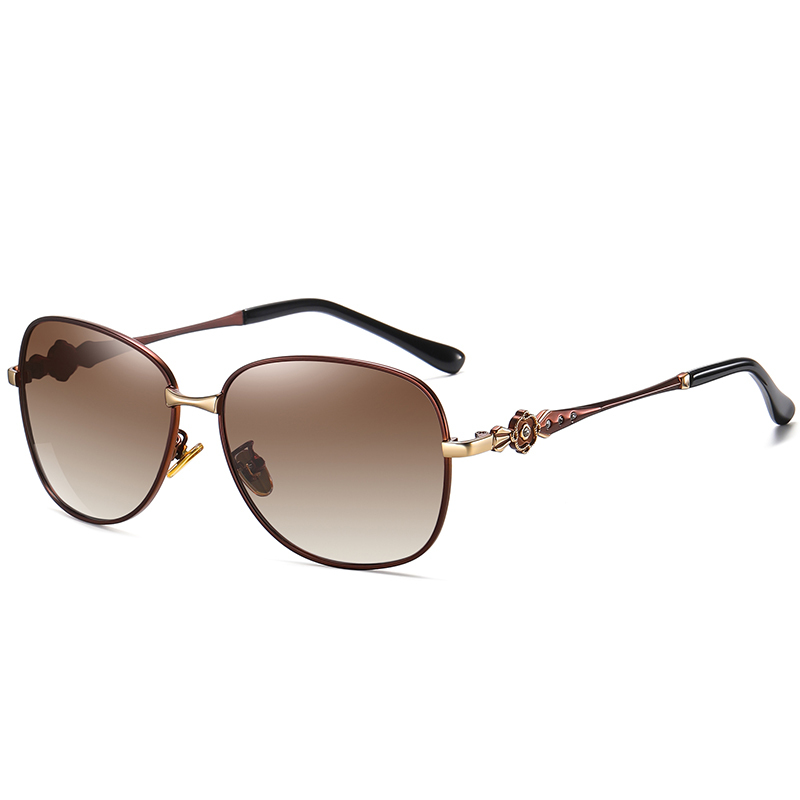 Wholesale Women's Two Tone Metal Oval Retro Sunglasses for Mature Ladies Gradient Polarized Fashion Sunglass with Flowers on Side