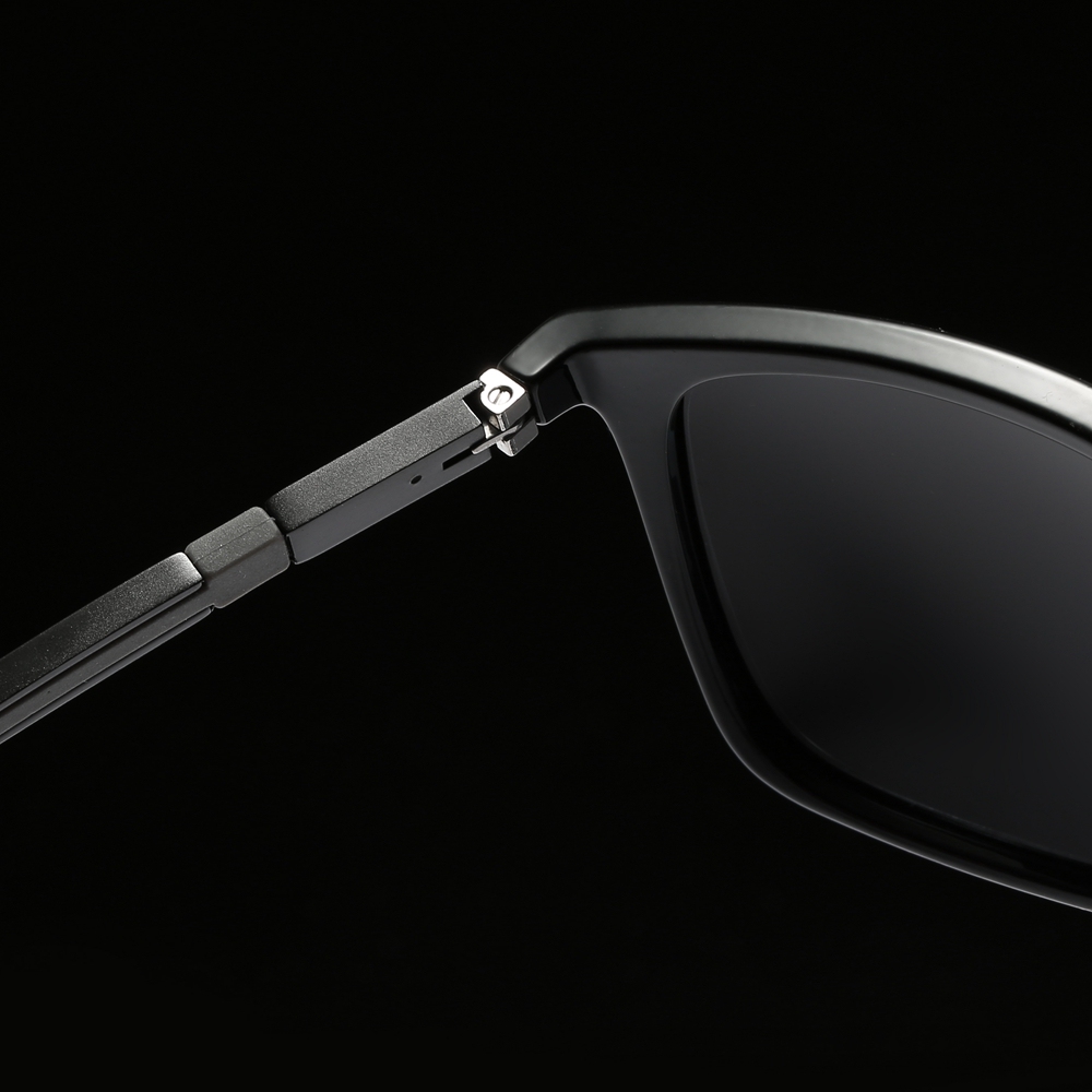 Ready Made Men's High Street Sunglasses for Women Plastic Square Casual Sunglass Car Driving Polarized Glasses with Spring Aluminum Legs