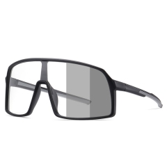 Black/Clear to Grey