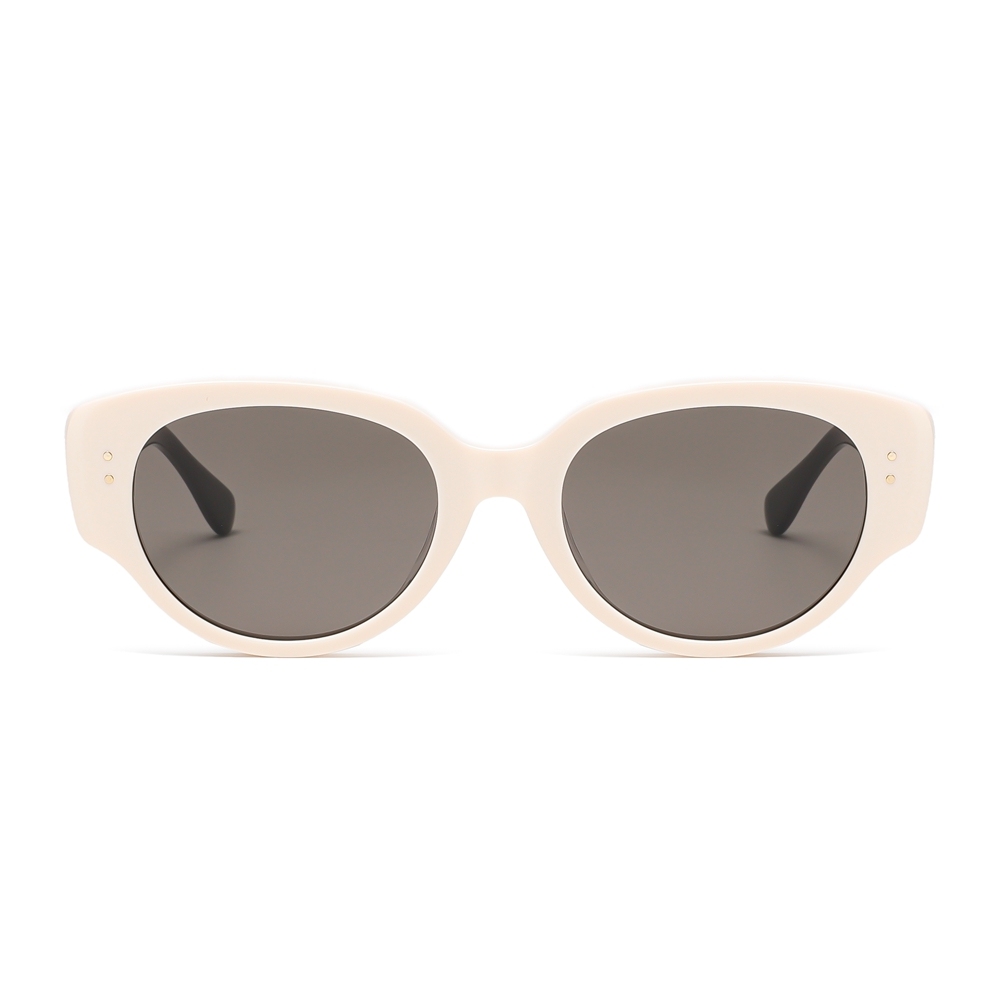 Custom Korean Style Thick Frame Oval Cat Eye Sunglasses with Studs Made of Acetate Eyewear for Women's Subtle Vintage Shades Wholesale Online
