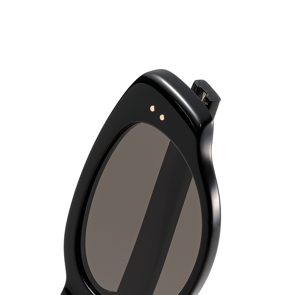 Custom Korean Style Thick Frame Oval Cat Eye Sunglasses with Studs Made of Acetate Eyewear for Women's Subtle Vintage Shades Wholesale Online