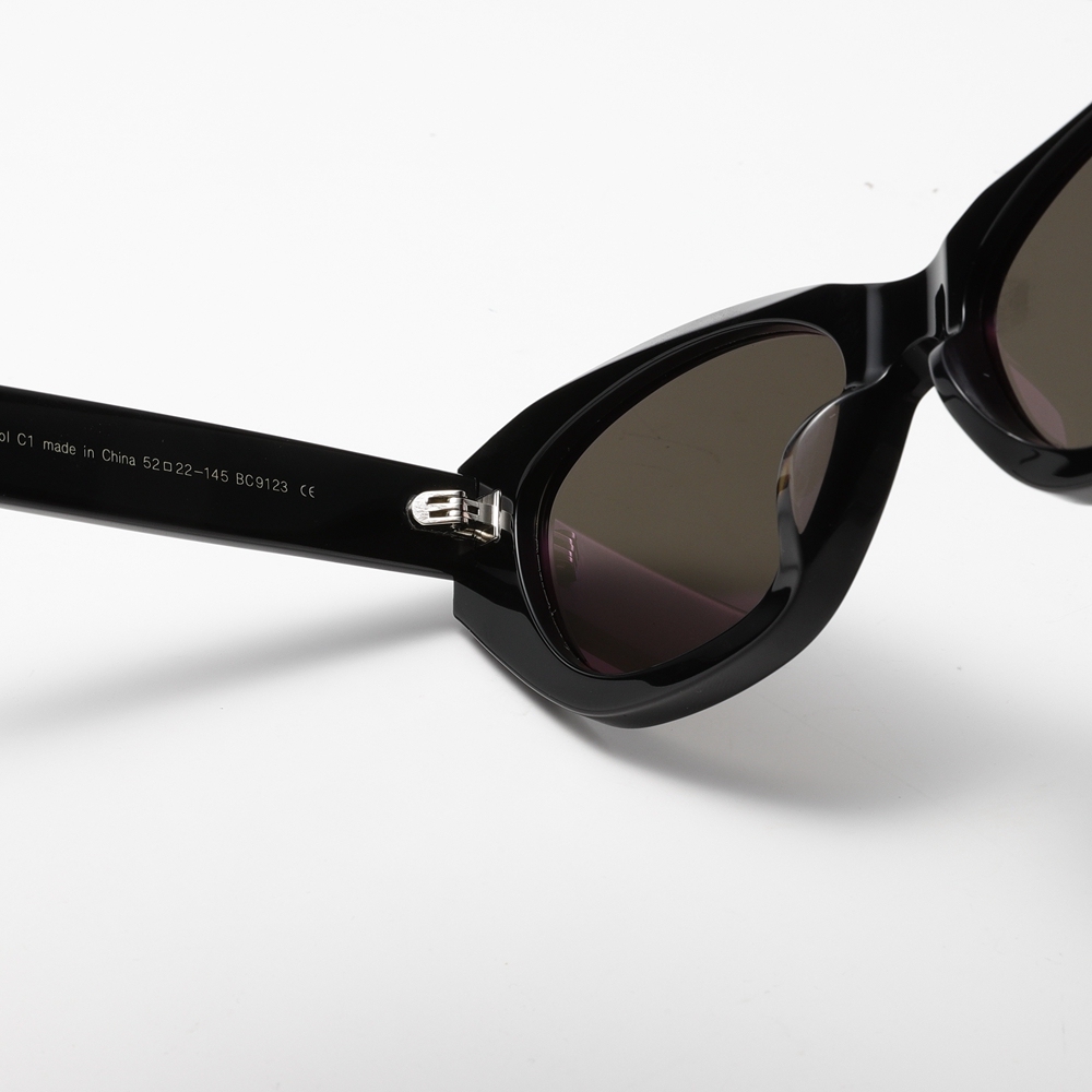 Custom Fashion-forward Winged Cat Eye Sunglasses with Oval Nylon Lenses for Women Acetate Designer Eyewear Wholesale Ladies Branded Shades Online