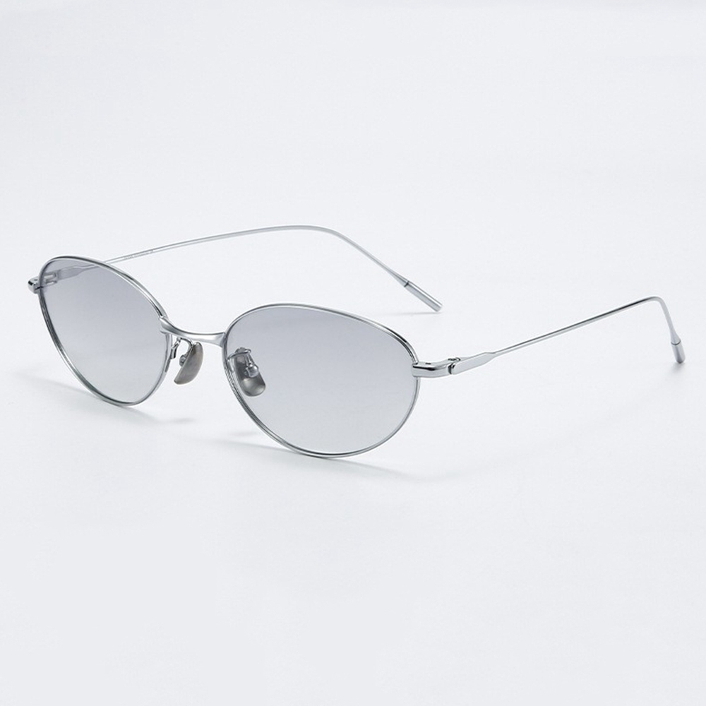 Cutom Beta Titanium Eyewear Manufacturer China Women's Petite Thin Oval Shades for Ladies Trendy Polarized Sunglasses Wholesale Online