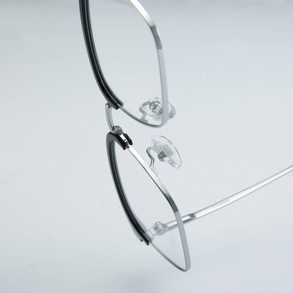 Wholesale Titanium Alloy Intellectual Looking Optical Glasses Frames for Professional Men Combination Browline Square Prescription Eyeglasses