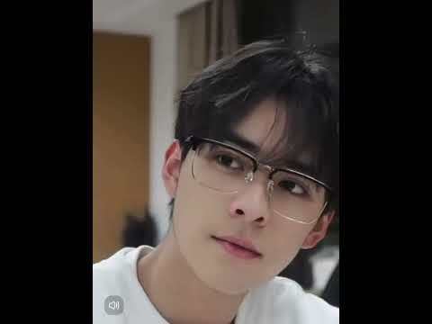 Wholesale Titanium Alloy Intellectual Looking Optical Glasses Frames for Professional Men Combination Browline Square Prescription Eyeglasses