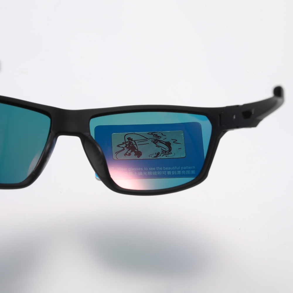 Custom Performance Sports Sunglasses Anti-Glare Polarized Running Shades for Men Plastic Straight Arm Wrap-around Hiking Glasses Supplier China