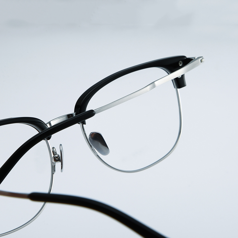 Custom Pure Titanium Square Browline Optical Frames for Men Retro Blue Light Filter Glasses Business Professional Eyeglasses Wholesale Supplier