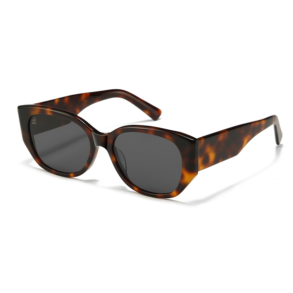 Premium Custom Acetate Trendy Thick-Framed Sunglasses with Wide Arms Oversized Cat-Eye Shades for Women Private Label Eyewear Manufacturer China