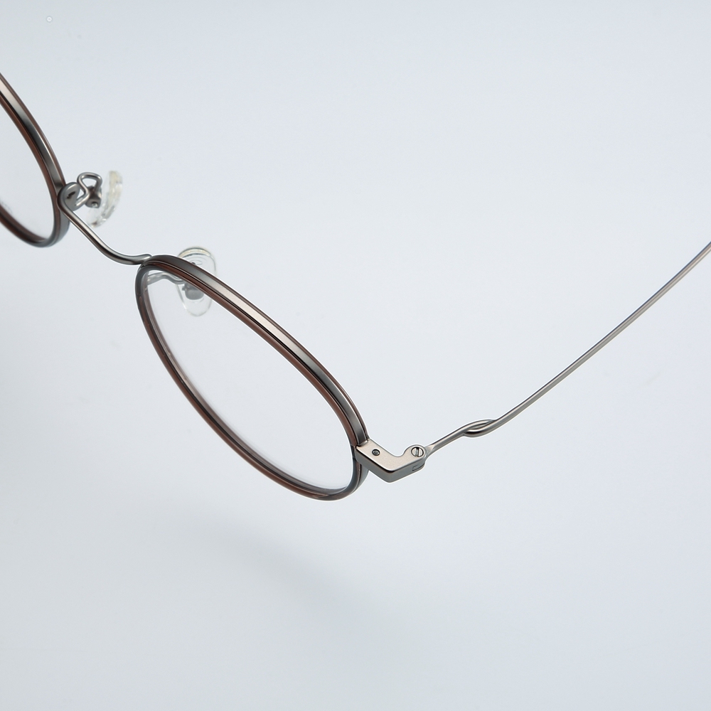 Wholesale Ultra Light Retro Round Optical Frames with Inner Rim Inserts Windsor Style Spectacles for Women Pure Titanium Prescription Glasses China