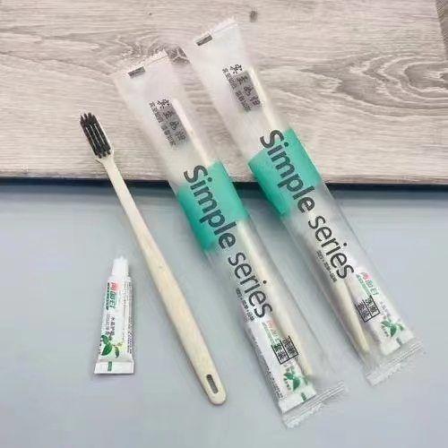 Hotel toothbrush toothpaste  (东莞市超白化工贸易有限公司)