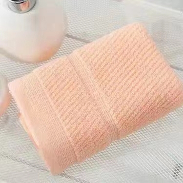 High-end cotton thickened and increasing color towel bath towel(东莞市超白化工贸易有限公司)