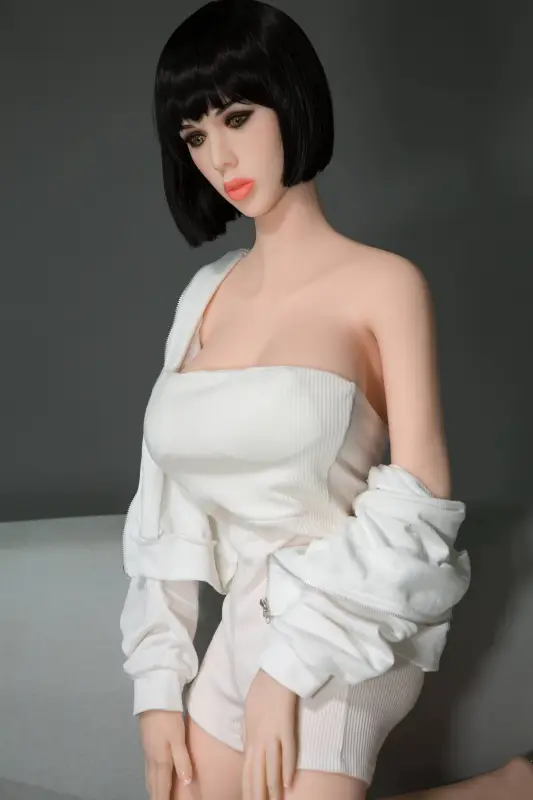 Luxurious Silicone Love Doll - 169cm with Realistic Skin Texture