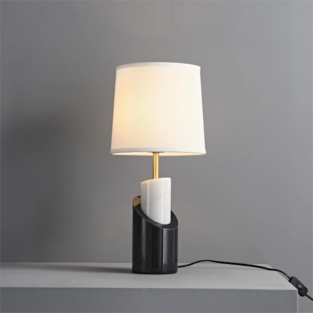 Modern Decor led three-color light Desk Touch control Desk Light Luxury USB rechargeable lamp restaurant table lamp