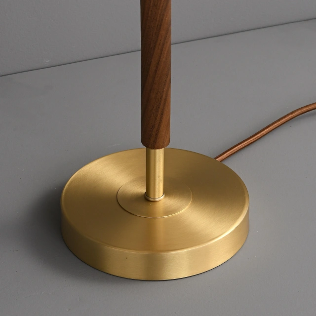 Kabo Lighting 3318 hot selling modern coppery G9 light bulb living room decoration side tables lamp european market popular