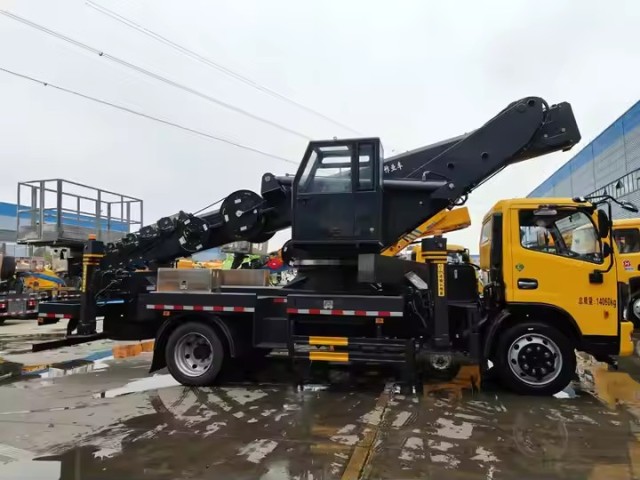 Truck Mounted Aerial Work Platform 36m Aerial Work Truck Hydraulic Boom ...