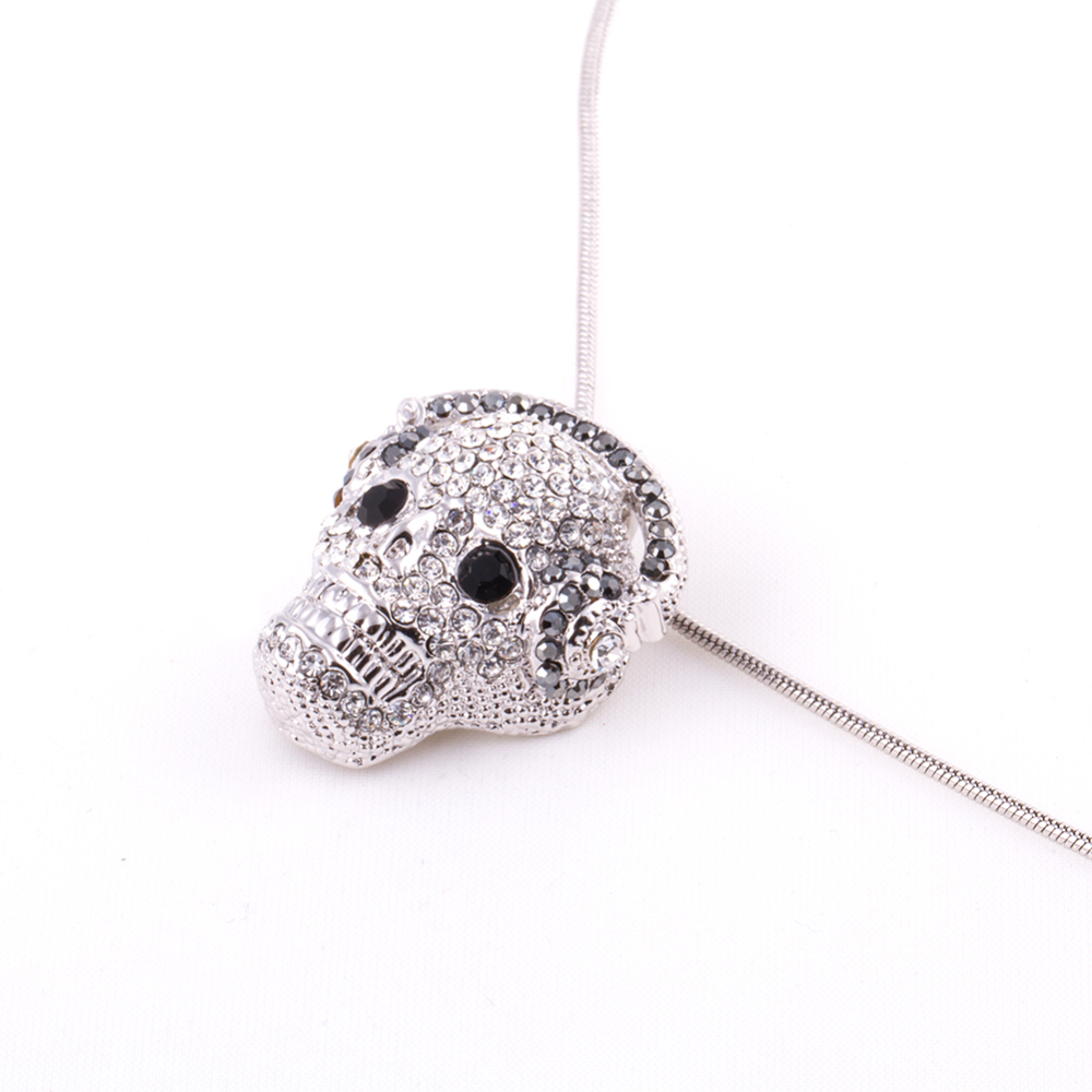 Outstanding Kpop Women' Jewelry Accessories Skull Pendant Necklace Crystal Skeleton Long Chock Charm Snake Body Chain