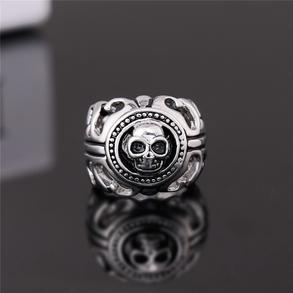 Men's Fashion Biker Skull ring Gothic&Punk Style Jewelry
