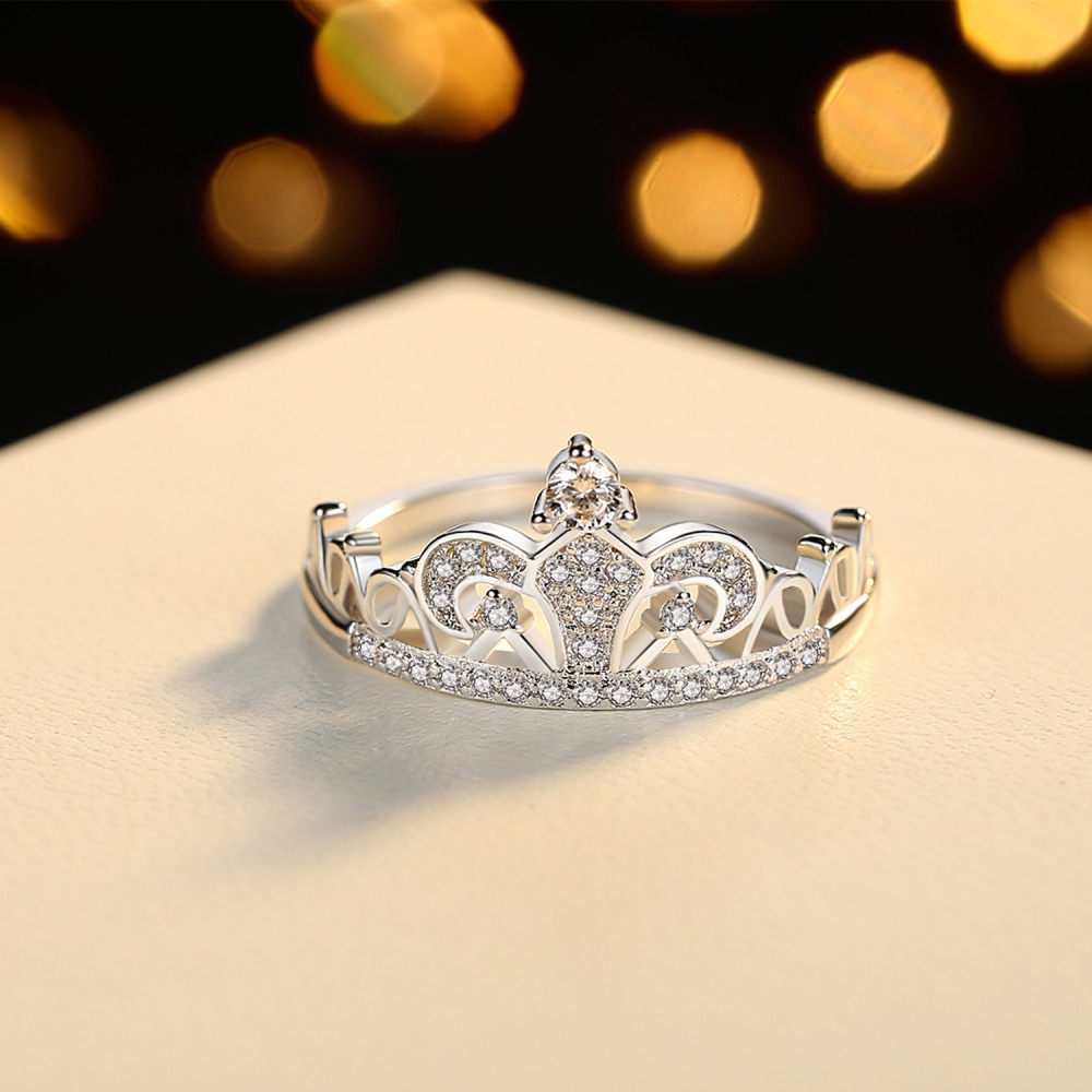 EVBEA Crown Ring for Women White Gold Plated Princess Crown Promise Rings with Diamonds Jewellery for Women with Gift Box