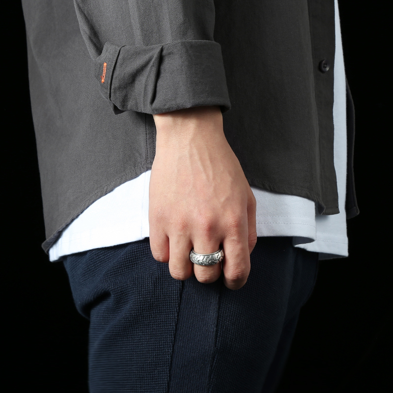 EVBEA Rotatable Tire Ring