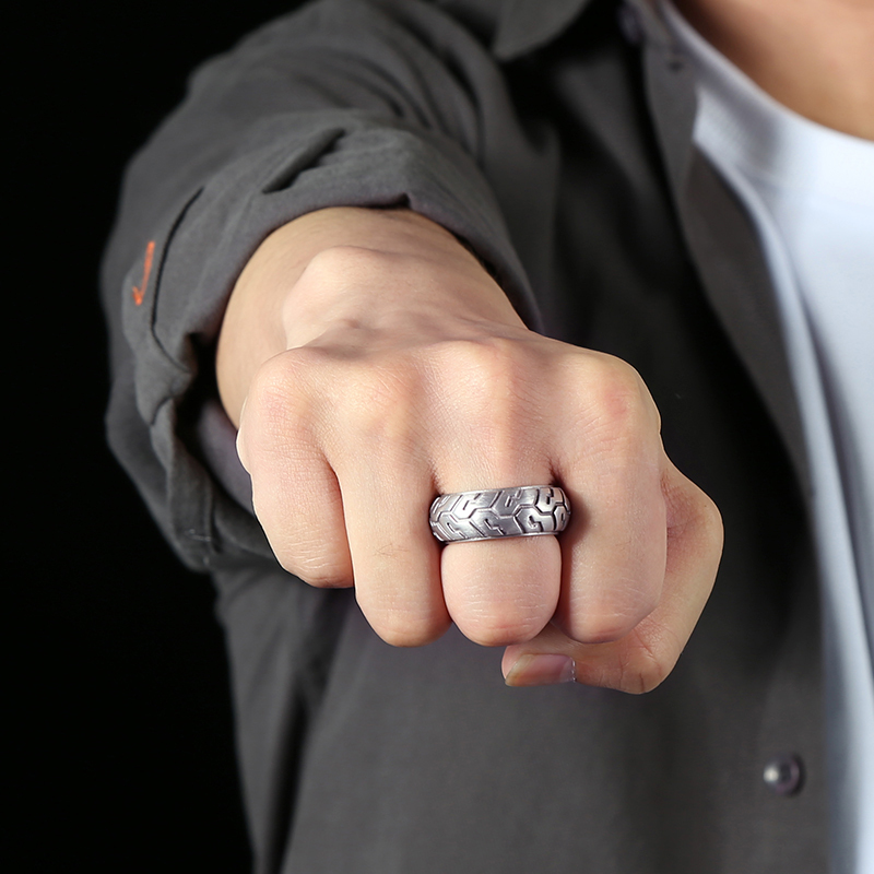 EVBEA Rotatable Tire Ring