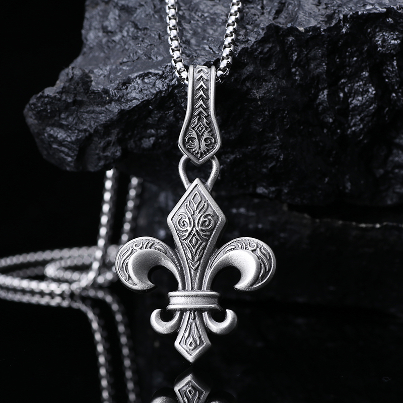 EVBEA  Iris Pendant Necklace
