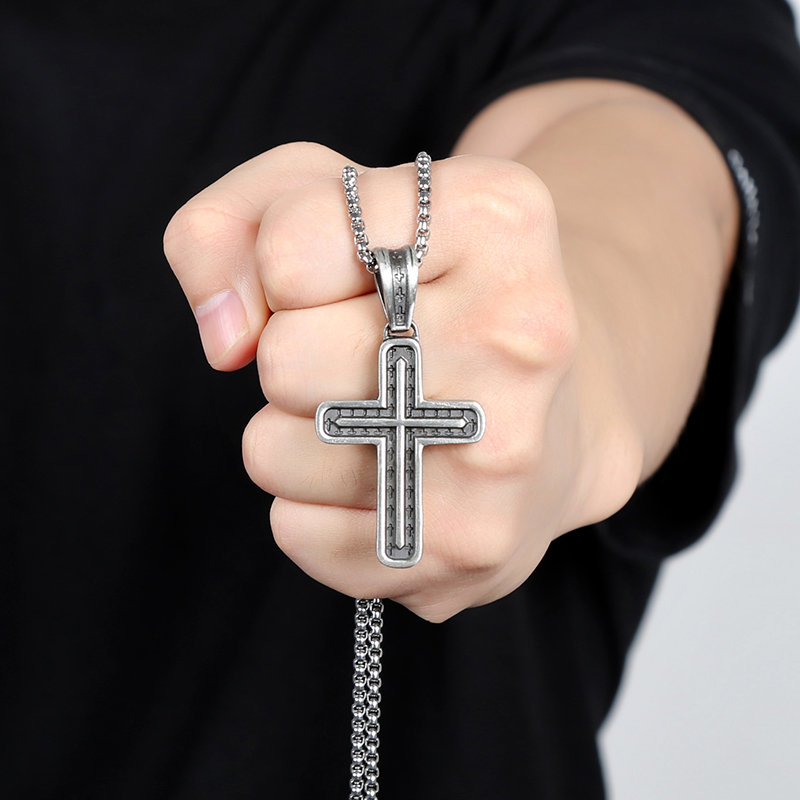EVBEA Cross Pendant Necklace