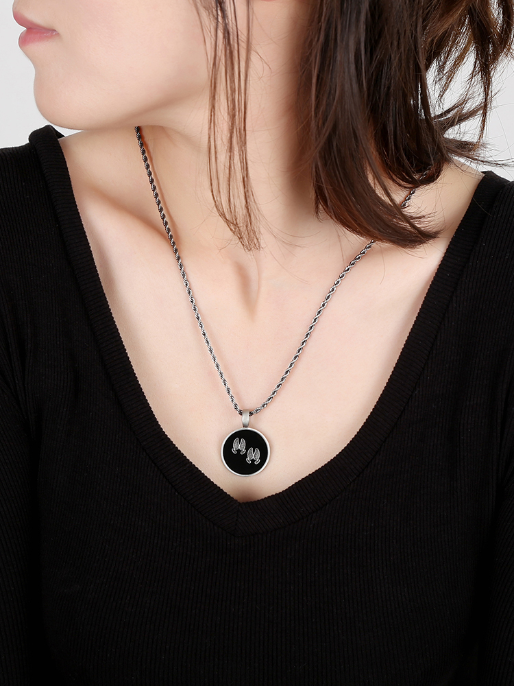 EVBEA Chinese Zodiac - Pig Footprints - Black Pendant