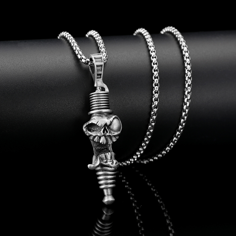 EVBEA Steampunk Spark Plug Pendant Necklace
