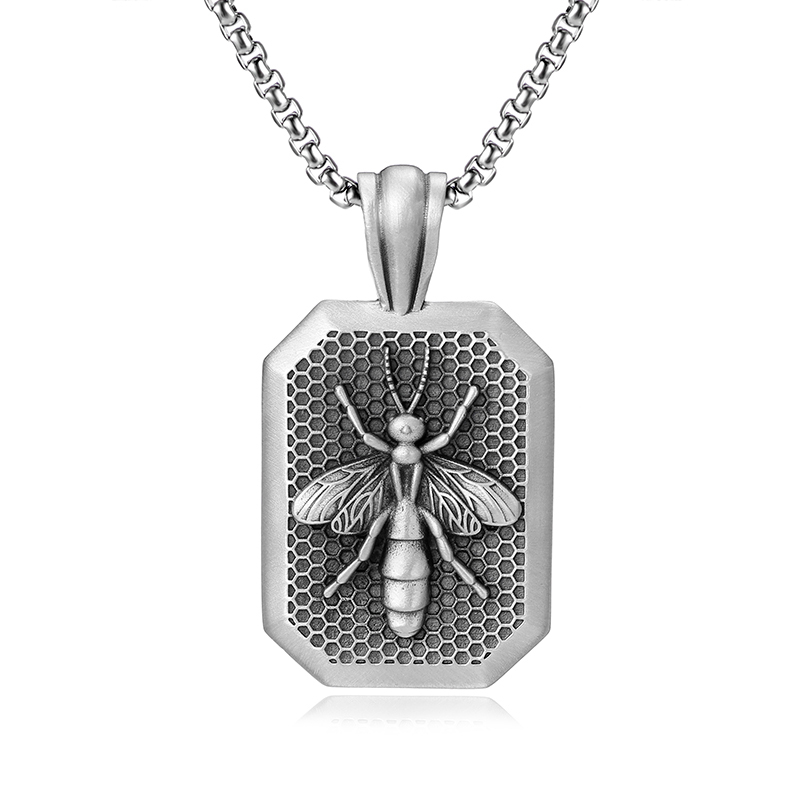 EVBEA Bee Animal Pendant Necklace