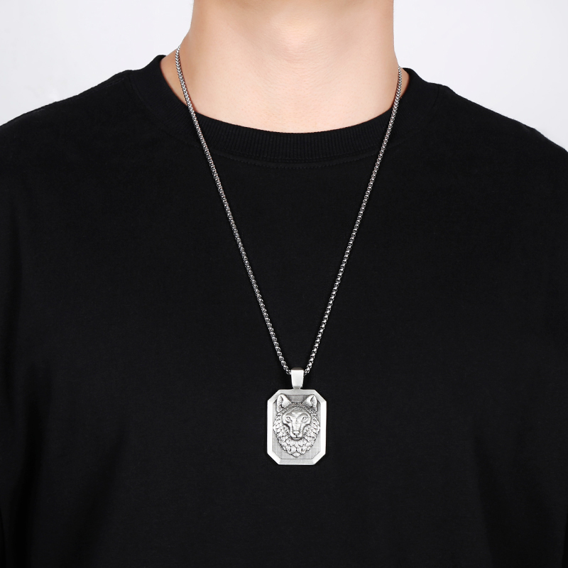 EVBEA Wolf Animal Pendant Necklace