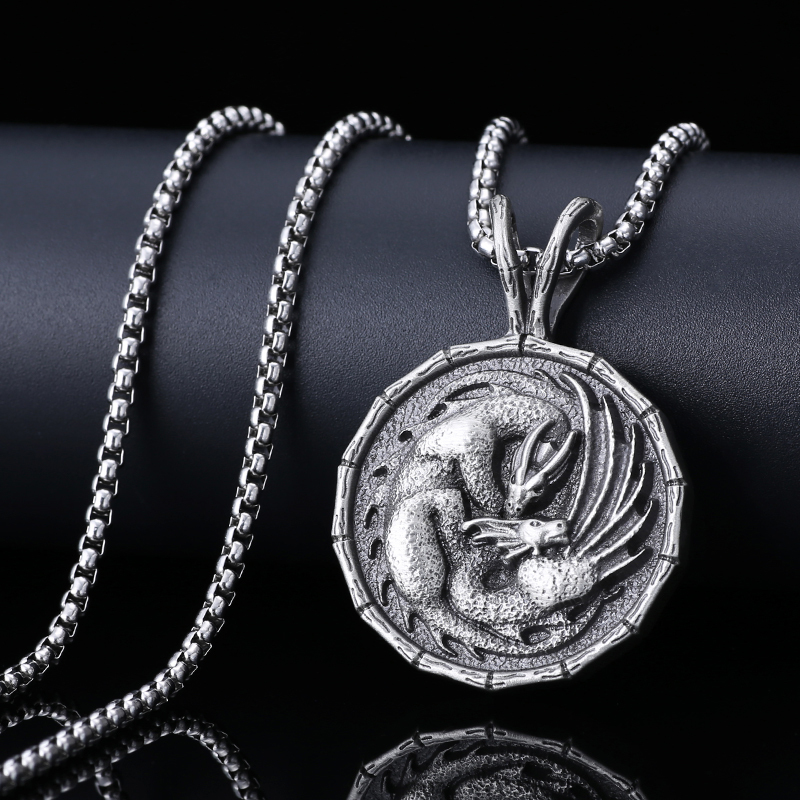 EVBEA Double Dragon Animal Pendant Necklace