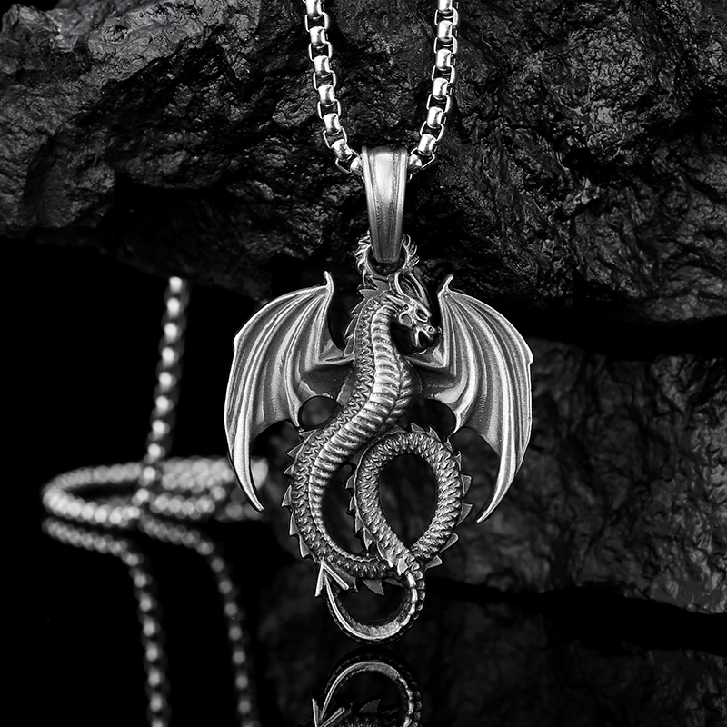 EVBEA Dragon Animal Pendant Necklace