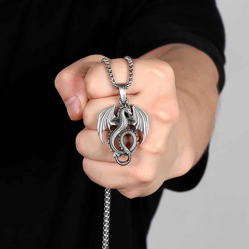 EVBEA Dragon Animal Pendant Necklace