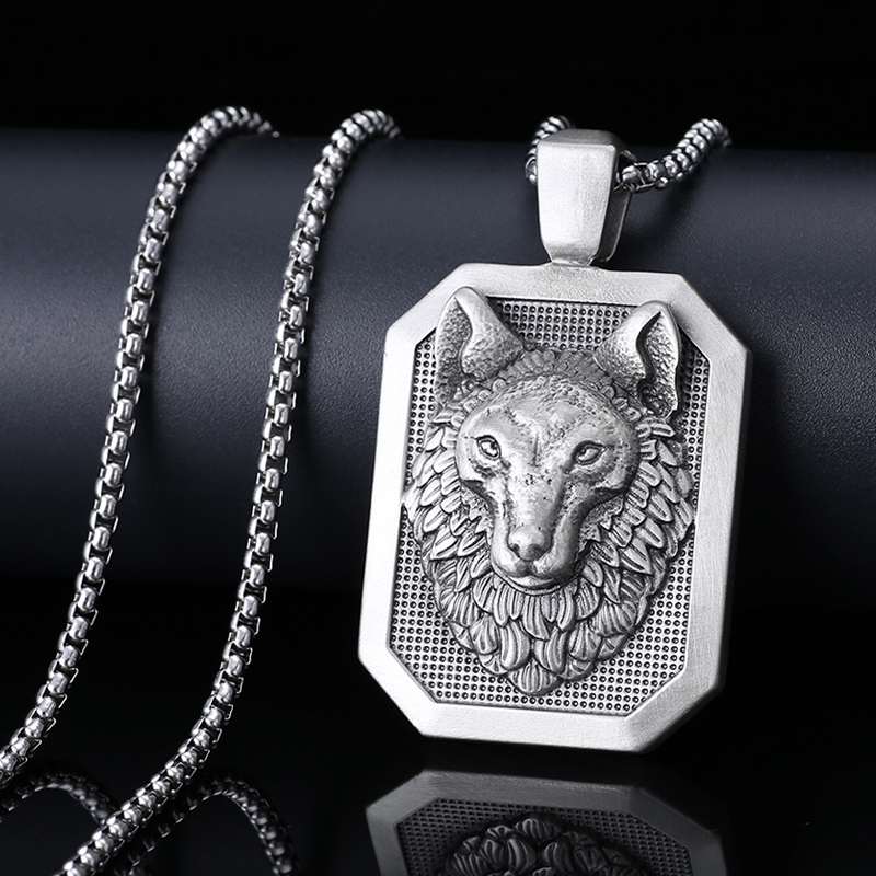 EVBEA Wolf Animal Pendant Necklace