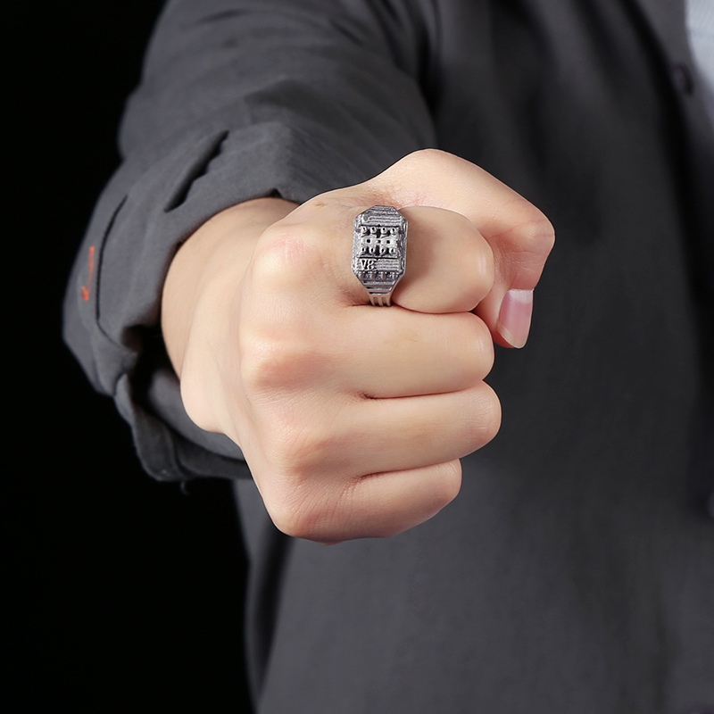 EVBEA V8 Engine Ring