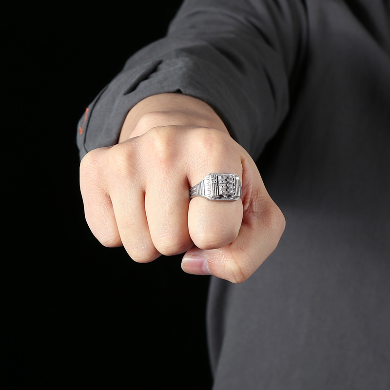 EVBEA V8 Engine Ring