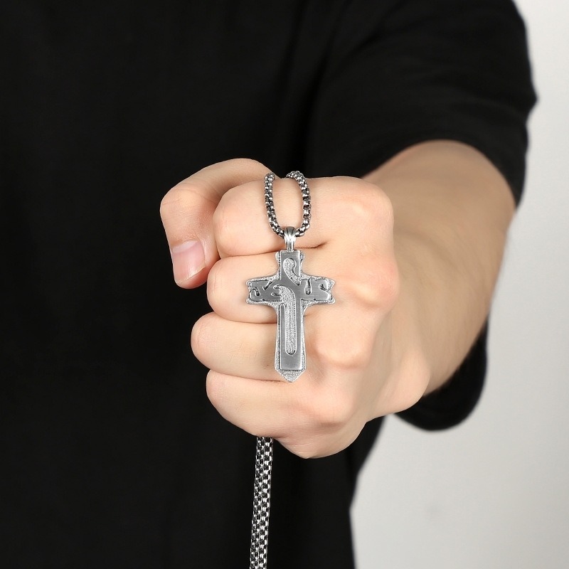 EVBEA Cross Pendant Necklace