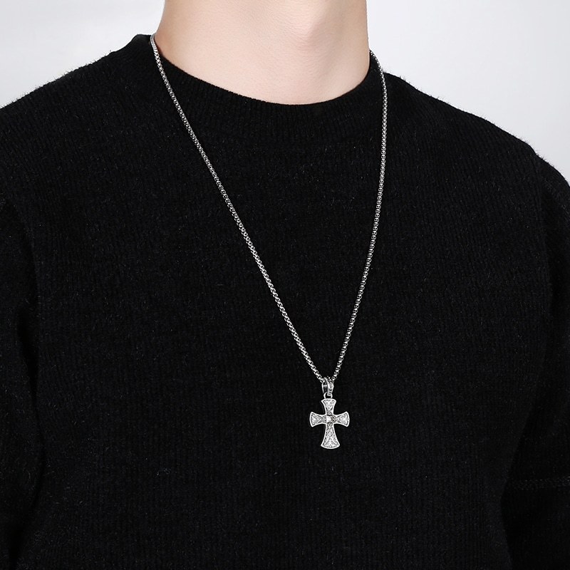 EVBEA Cross pendant Necklace