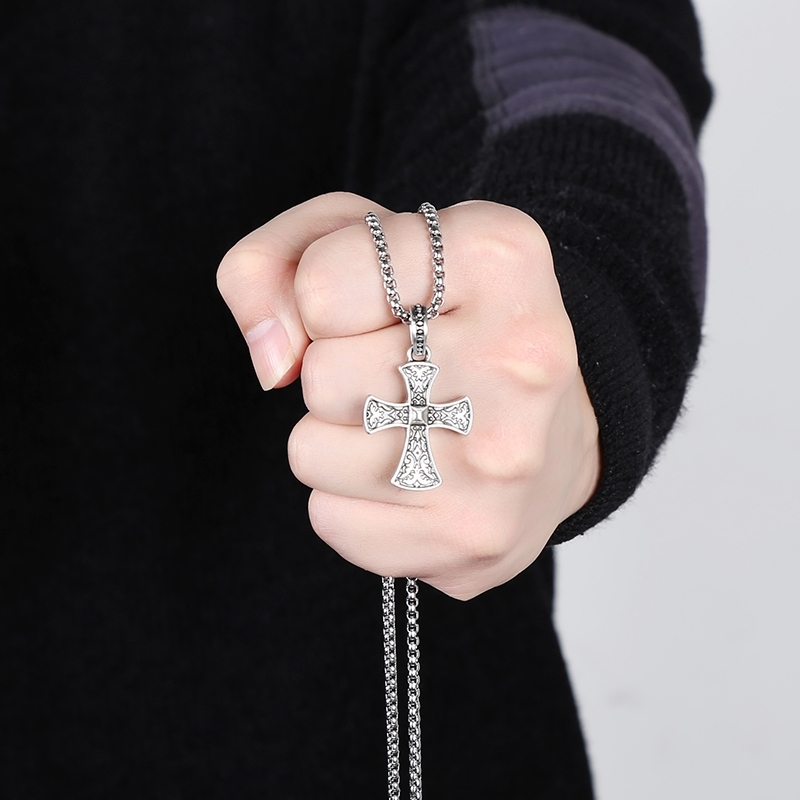 EVBEA Cross pendant Necklace