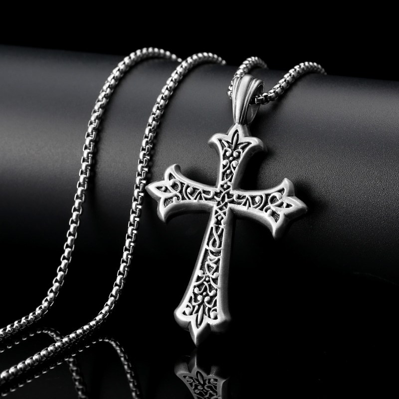 EVBEA Cross pendant Necklace