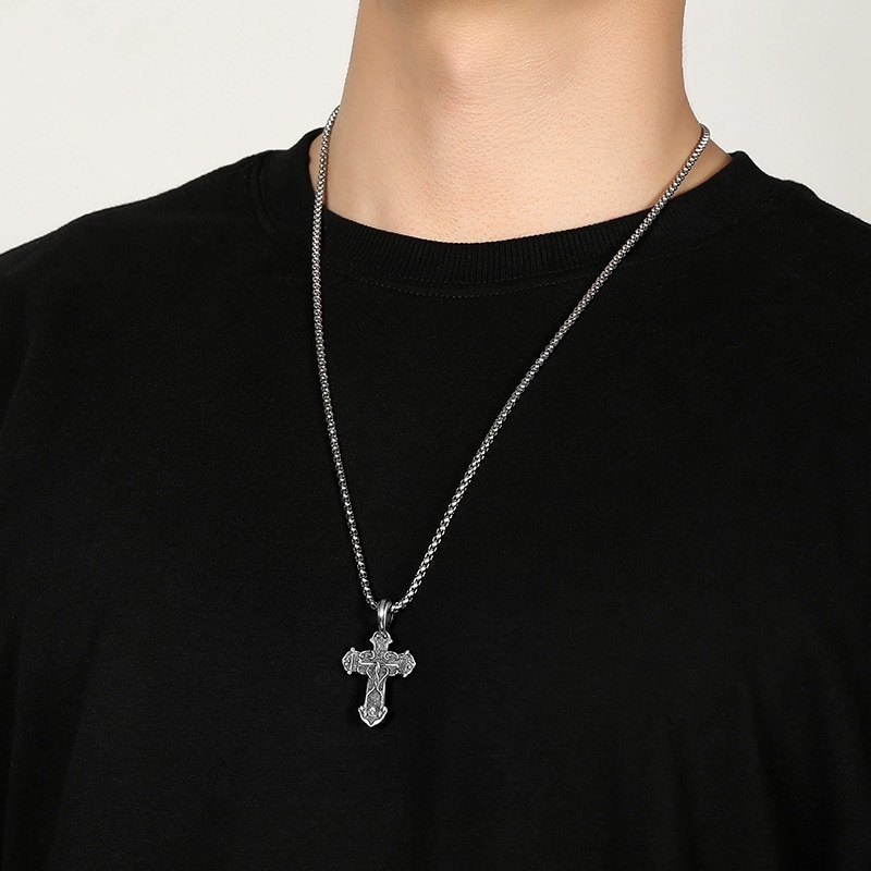 EVBEA Cross pendant Necklace