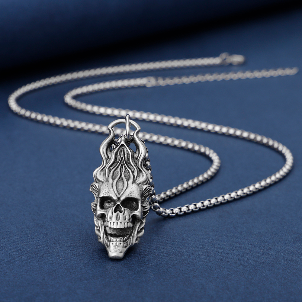 EVBEA Ghost Rider Flame Skull Pendant