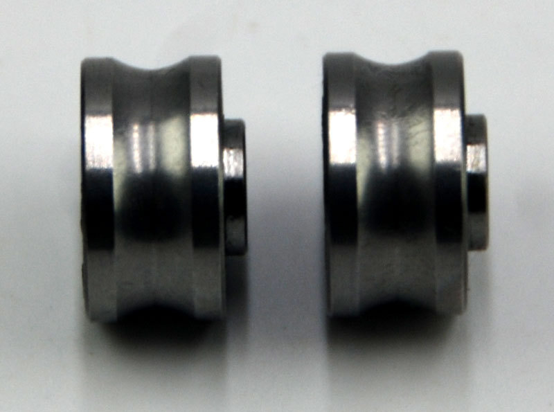 REV18G -Track roller for shaft 6