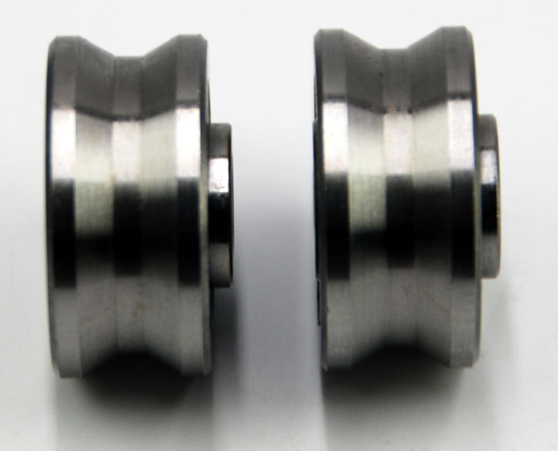 RCV43 -Track roller for shaft 12