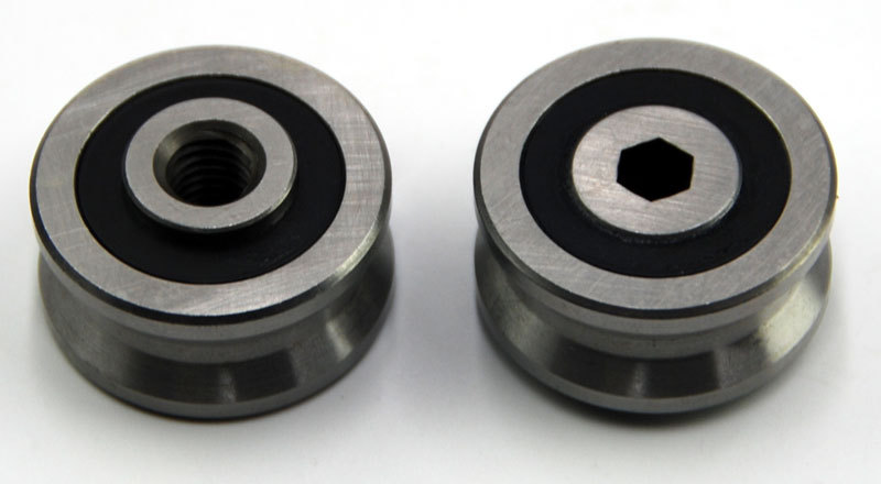 RCV43 -Track roller for shaft 12