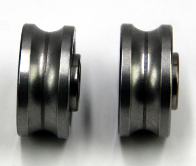 LFR50/5-5.2Z Rodillos-guía con ranura en arco gótico