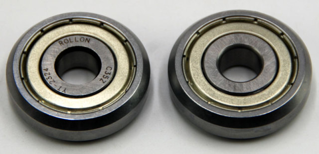 C35 - 구형 프로파일의 트랙 롤러